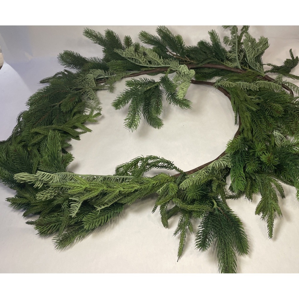 Lot Of Two 4ft Christmas Pine  Garlands (Total Of 8ft)